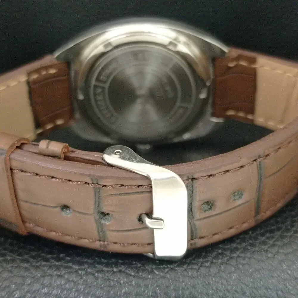 Vintage 1986 Citizen Manual Wound Mens Silver Watch & Silver Accents